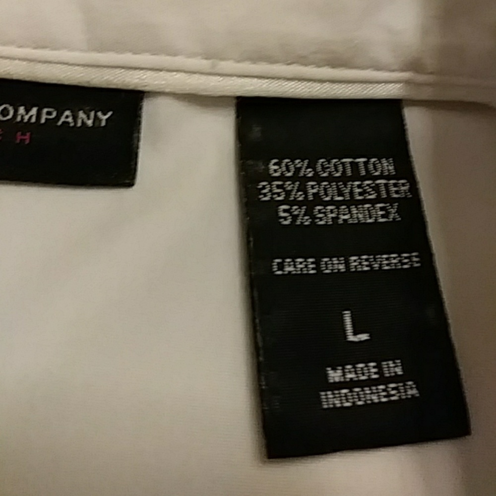 White button down blouse - Picture 6 of 7